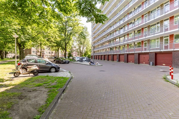 Medium property photo - Burgemeester de Vlugtlaan 325, 1063 BP Amsterdam